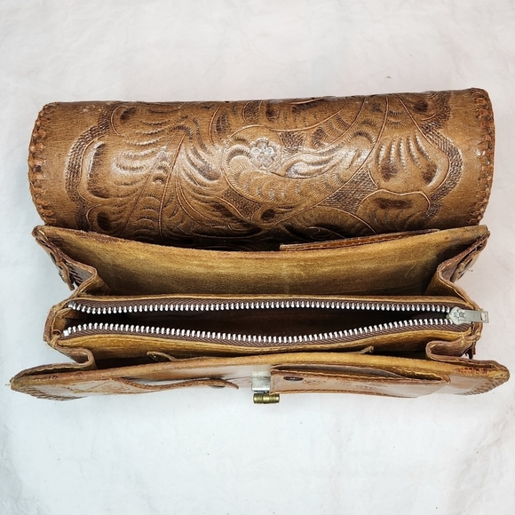 70s Reversible Handtooled Leather Purse - Picture 6 of 16